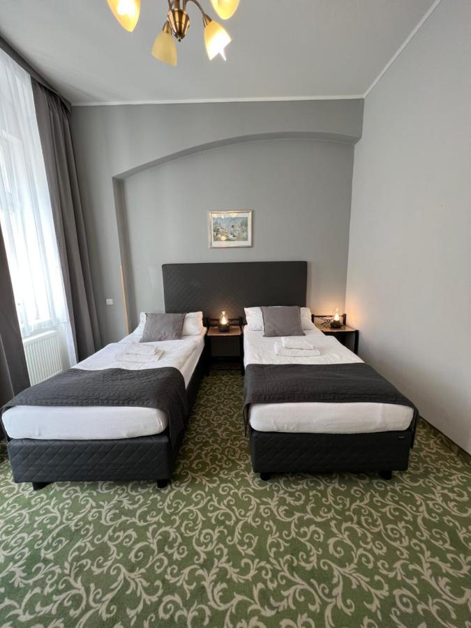 Hotel Boston Karlovy Vary Ngoại thất bức ảnh