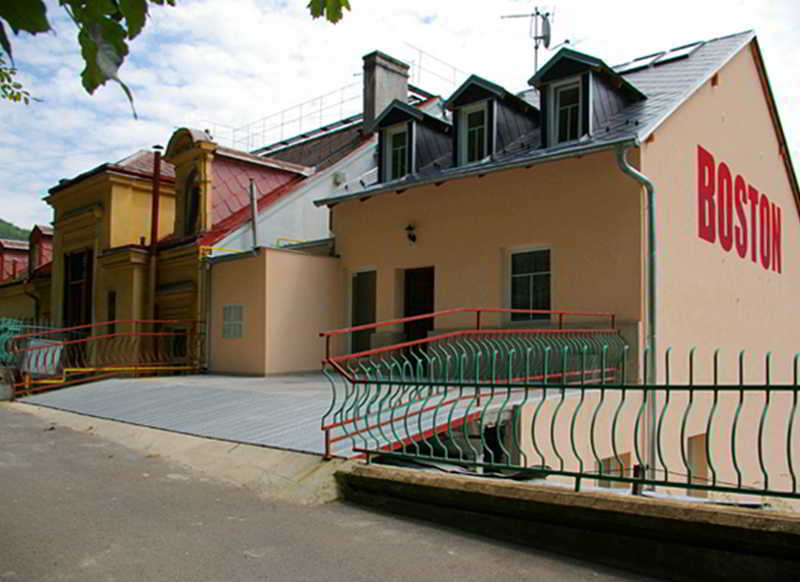 Hotel Boston Karlovy Vary Ngoại thất bức ảnh